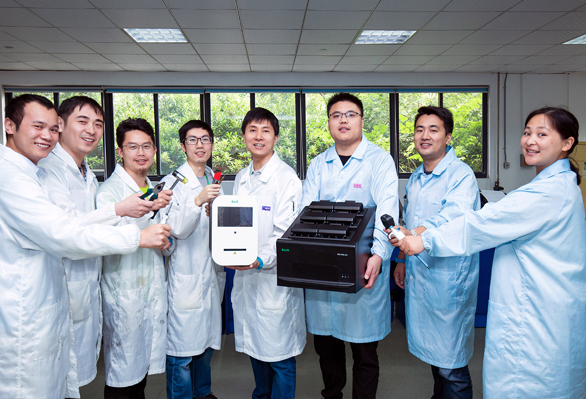 解決(jue)臨牀應用中的學(xue)術及技術問題，免后顧(gu)之憂